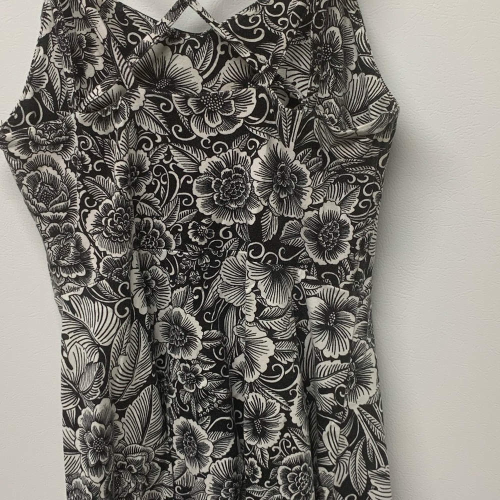 Mini dress - Picture 4 of 4